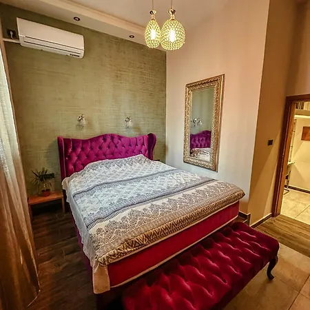 Urban Lux Loft Apartman *